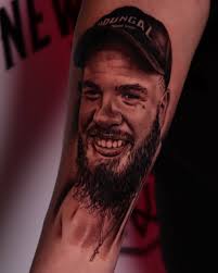 Anthony Maya Brings Black & Grey Mastery to Maine! 🎨🖤 With 13 years of  experience, Anthony Maya (@tatts_by_ant) is a self-taught artist  specializing in black-and-grey realism and custom lettering. Based out of