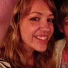 Anna Riordan's Instagram, Twitter & Facebook