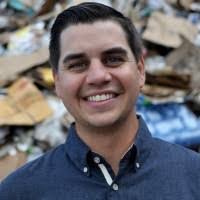 Dan Teich's Instagram, Twitter & Facebook