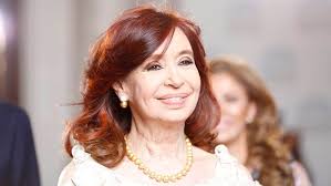 El mundo analiza las consecuencias del fallo de la corte suprema de estados unidos, después que diera la razón a los llamados fondos buitre en su sentencia contra el gobierno de argentina. Cristina Cuestiono El Fallo De La Corte Sobre Las Clases Presenciales El Litoral