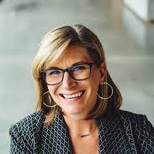 Donna Showalter's Instagram, Twitter & Facebook