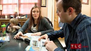 As the eldest duggar kids are growing up, getting married and having kids of their own, it can be hard to keep track of everyone. Anna Duggar Pregnant Expecting Baby No 6 With Husband Josh