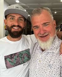 Patrick Kelley's Instagram, Twitter & Facebook