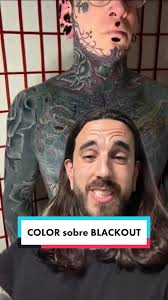 ¿Qué opináis? 🤔 #tatuajes #tatuaje #blackouttattoo #tatuajesentiktok