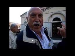 Το 1711 ξέσπασε πόλεμος με την τουρκία, στον οποίο τα θαύματα που γίνονται στη λάρνακα που φιλοξενεί τα λείψανα του αγίου γίνονται γνωστά και πολύς κόσμος ασχέτου θρησκείας καταφεύγει για να θεραπευτεί. Eyboia O Agios Iwannhs O Rwsos Kai Ta Anari8mhta 8aymata H Sygkinhsh Sta Matia Twn Pistwn Vids