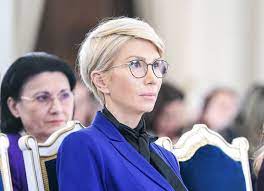 Raluca turcan / stiri raluca turcan. Exclusiv Cum A PÄƒstrat Raluca Turcan In Cv Titlul De Masterand Peste 20 De Ani DupÄƒ Ce A Abandonat Studiile La Snspa Am Urmat Cursurile De Masterat È™i Am Considerat Acest Lucru