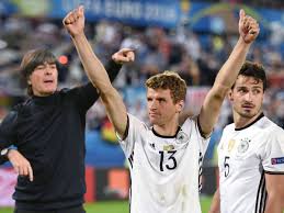 Последние твиты от germany (@dfb_team_en). Em 2021 Plotzlich Dfb Hoffnung Fur Muller Und Hummels Uefa Beschliesst Neue Kader Regel Fussball