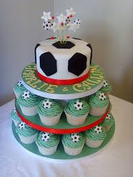 Soccer Birthday Cake For 12 Year Old Boy Football Themed Cupcake Tower Soccer Birthday Cakes Soccer Cake Football Cake
