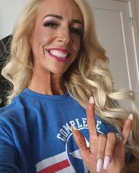 Huge shoutout and good luck to Complete Health Amarillo Athlete and owner  of Em80Fit , Les N Emily Dean , as she steps