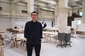 建設業には多種多様な職種の仕事があります。 現在、建設現場と深く関わる立場で活躍している若者たちを、 それぞれの現場で取材しました。 これからの建設業界を支えるモノづくりへの情熱と エネルギーをご紹介いたします。 ãƒ•ãƒ©ãƒ³ã‚¹ã®é›†åˆä½å®… ç™½ã„æœ¨ ãŒå»ºç¯‰ã®æœªæ¥ã‚'ã¤ã‚€ã Emira