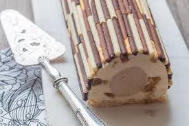 Buche Facon Mont Blanc Aux Mikado Recette Gateaux Et Desserts Dessert Noel Buche De Noel Aux Marrons