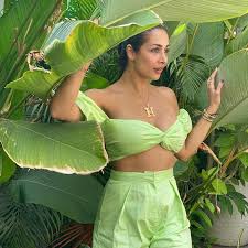 Celebrity Instagram Pictures That Took The Internet By Storm Photogallery Savdhan india is a popular indian tv show and often times it features some beautiful women to. celebrity instagram pictures that took