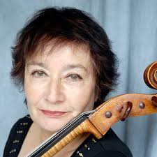 It's the start of a neighbourhood yuri romcom! Jury Tch16 Competition Medici Tv