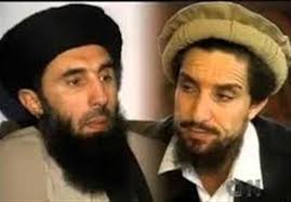 احمد شاه مسعود احد قيادي الأفغان من أصول طاجيكية، ولد في اوج السياسة المتعثرة في أفغانستان عام 1953 ميلادي، ويحمل الجنسية الأفغانية، ويعتنق الديانة إسلامية، ومذهبه هو سني، وهو احد مجاهدي. Ù¾ÛŒØ´ Ø¨ÛŒÙ†ÛŒ 20 Ø³Ø§Ù„ Ù¾ÛŒØ´ Ø§Ø­Ù…Ø¯ Ø´Ø§Ù‡ Ù…Ø³Ø¹ÙˆØ¯ Ø¯Ø±Ø¨Ø§Ø±Ù‡ Ø­Ú©Ù…ØªÛŒØ§Ø± ÙÛŒÙ„Ù… Ø§Ø®Ø¨Ø§Ø± Ø¨ÛŒÙ† Ø§Ù„Ù…Ù„Ù„ ØªØ³Ù†ÛŒÙ… Tasnim
