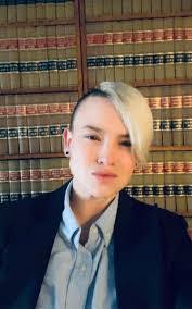 Paula Louden's Instagram, Twitter & Facebook