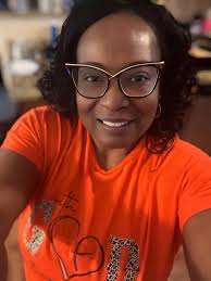 Good Morning Family! Dear Heavenly Father, as I start this new day, I lift  up my family and friends to you. Thank you for the gift of these precious  people in my