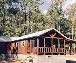 The moose log cabin is a great design for get away cabins, camp grounds, guest houses and even offices! Home Deer Run Cabins Quality Amish Built Cabins And Kits