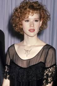 This Was The Most Popular Hairstyle The Year You Were Born Hairstyle Trendy Hairstyles Vintage Hairstyles