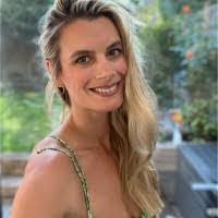 Heather Plemmons's Instagram, Twitter & Facebook