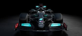 Fra 2019 blev der tildelt yderligere 1 point for hurtigste omgang blandt de 10 bedste kørere. 2021 Mercedes F1 Team Launch Meet The W12