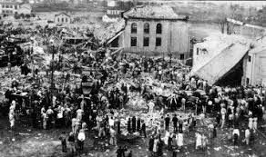 As they were preparing to fight the fire a propane. New London School Explosion Still Echoes Across East Texas Local News News Journal Com