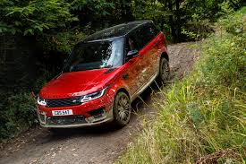 There are so many rumors revolving around the upcoming fifth generation of the mighty range rover that jaguar land rover engineers are probably giggling like little schoolgirls whenever they read about them. New Range Rover Sport Will Be Land Rover S Most Important Model Carbuzz