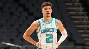 Votes for the nba rookie of the year are in, and this season the award is going to lamelo ball of the charlotte hornets. Hornets Rookie Lamelo Ball Continues To Put On A Show With His Passing Cbssports Com