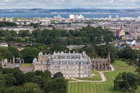 The official gateway to scotland provides information on scottish culture and living, working, studying, visiting, and doing business in scotland. Edinburgh Dinstorbyferie No