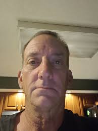 What headers are recommended for replacing cracked 440 exhaust manifolds in  a 1975 M300 Winnebago Brave?