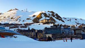 Vacances A La Mongie Hiver 2021 La Montagne Autrement