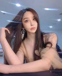 韓國最美變性人46歲了河莉秀曬高中嫩照自爆曾每天賺1億元-- 上報/ 流行