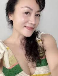 Thermal Break Window Heat Insulation Test｜Mizisun Real test. Real results.  Thermal break windows effectively block outdoor heat, keeping indoor  temperatures stable and comfortable. Designed for Malaysia's hot, sunny,  and humid climate: Superior