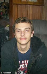 White man wanted for placing two rice cookers in a NYC subway