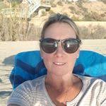 Lorraine Schoen's Instagram, Twitter & Facebook