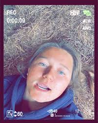 Leah Spring (@leah._.spring) · Instagram photos and Reels