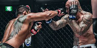 Aung La Nsang Stops Brandon Vera To Retain One Championship Light Heavyweight Title Mmaweekly Com