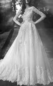 Der pinke stab und beige begleiten den weißen klassiker in der kollektion der brautkleider von zuhair murad für das jahr 2018. 28 Wedding Dresses Zuhair Murad Ideen Hochzeitskleid Brautkleid Brautmode