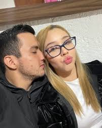 Arisbeth (@karisbeth_llamas) • Instagram photos and videos