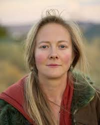 Natalie Faye's Instagram, Twitter & Facebook