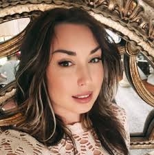 Hey! Thinking about a NYE 2026 Wedding. Is anyone doing the same? Have you  found vendors are up charged?