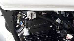 Letak busi pada beat karbu. Penyebab Motor Mati Seperti Kehabisan Bensin Ini Dia