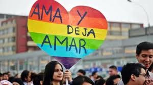 Homofobia — tanto el inglés homophobia como su traducción al español homofobia están mal construidos si lo que se intenta definir es la aversión a los homosexuales. Uso De La Plaza Bolivar Frente Al Congreso Expone Homofobia En La Vida Politica Peruana Peru Gestion