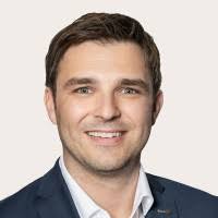 9 "Frank Studer" profiles