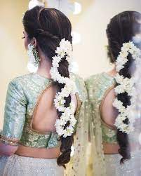 Inspired By Sonam Kapoor S Hairstyle Indian Bridal Hairstyles Indian Bride Hairstyle Indian Hairstyles