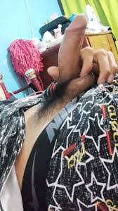 Latin Man Shows His Big Cock in Close up: Gay Amateur Porn feat. Goky