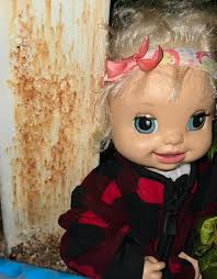 Ms. Money Hiding Game with Prizes