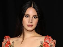 And references to pop culture. Lana Del Rey Responds To Mass Shootings In New Song Looking For America Watch Pitchfork