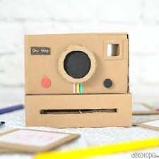 17 05 2020 erkunde fraukrafts pinnwand coole sachen mit papier auf pinterest. Polaroid Kamera Aus Pappkarton Upcycling Dekotopia Dekotopia