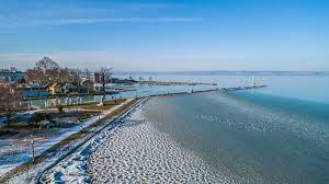 About press copyright contact us creators advertise developers terms privacy policy & safety how youtube works test new features press copyright contact us creators. Der Eisige Plattensee Bei Siofok Auf Verbluffenden Drohnenfotos Wunderbarerbalaton De