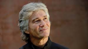 Klassik Open Air Nürnberg: Luitpoldhain-Debut für Jonathan Darlington